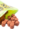 Pellet haczykowy z dziurką 12 mm WAGGLER - Truskawka 500g
